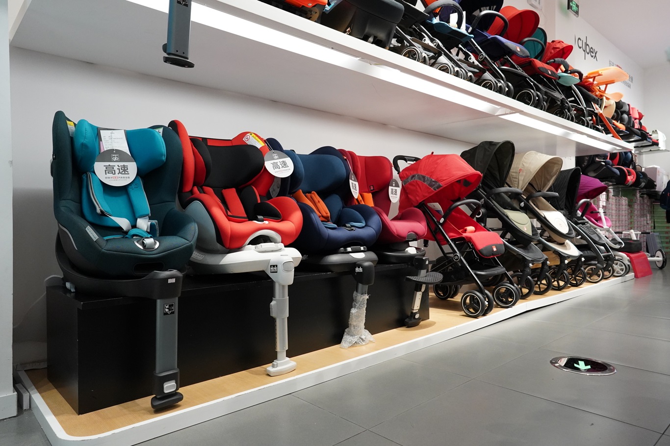 China sets new standards to advance child safety in vehicles